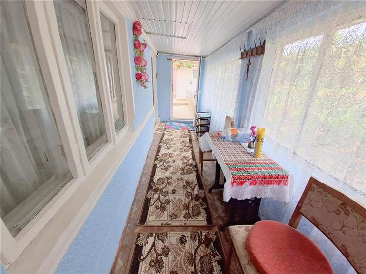 Casă cu 3 camere cu Teren 549 Mp în 9 Mai
