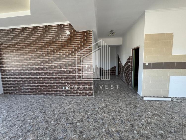 Apartament cu 3 camere decomandat în Micro 17