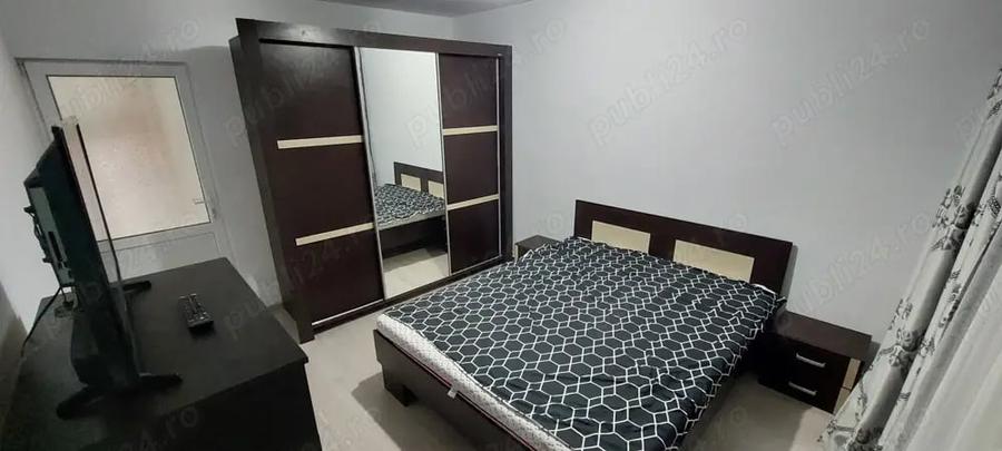 Apartament cu 2 camere decomandat în Neptun
