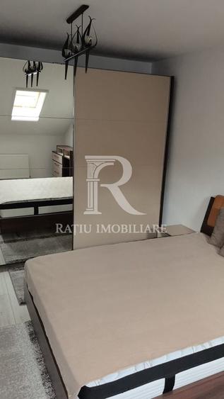 Casă individuală cu 3 camere cu Canalizare în Central