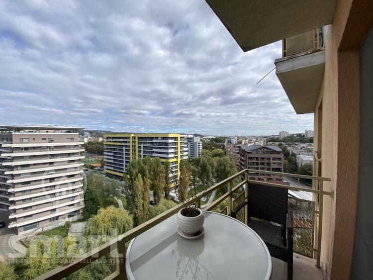Apartament cu 2 camere semidecomandat, mobilat în Plopilor