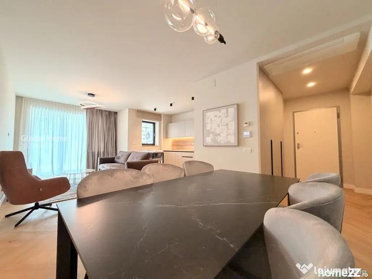 Apartament cu 3 camere decomandat în Pipera