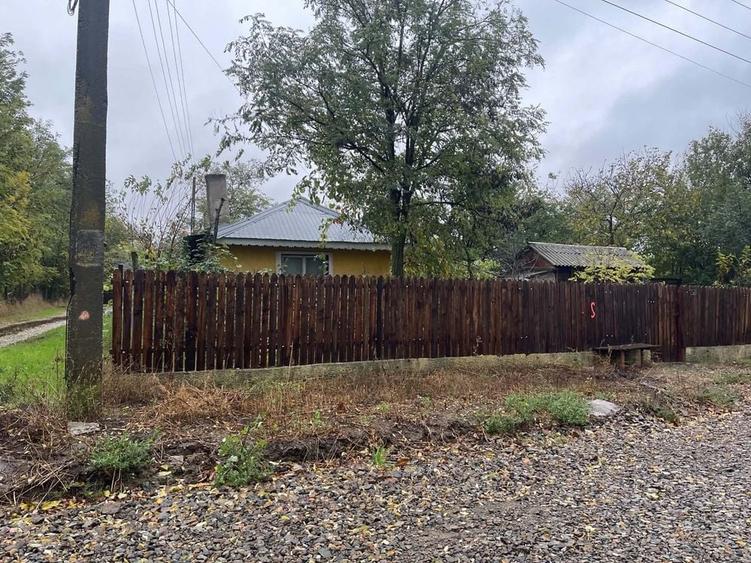 Casă cu 4 camere în Mircea Vodă