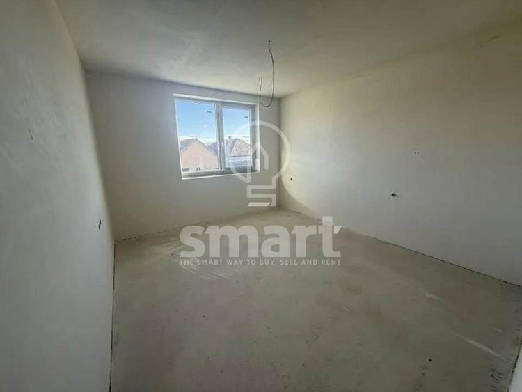 Duplex cu 4 camere cu Canalizare în Apahida