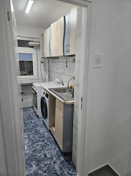 Apartament cu 2 camere decomandat în Berceni