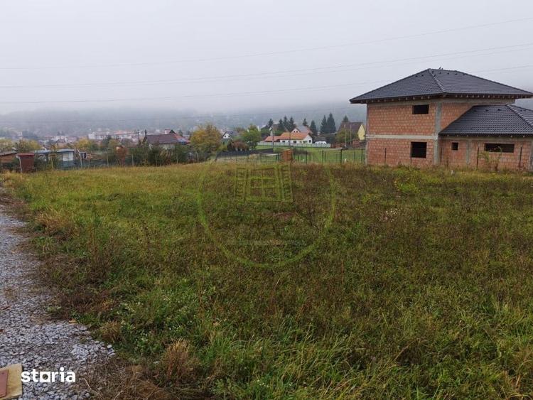 Teren de 1000 mp, în Central