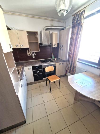 Apartament cu 2 camere semidecomandat în Drumul Taberei