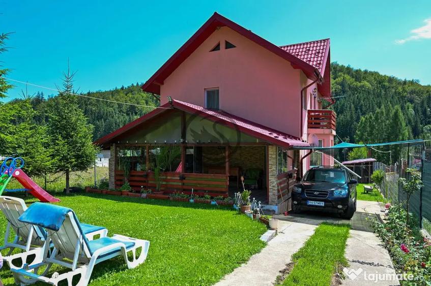 Casă cu 3 camere cu Canalizare în Cheia