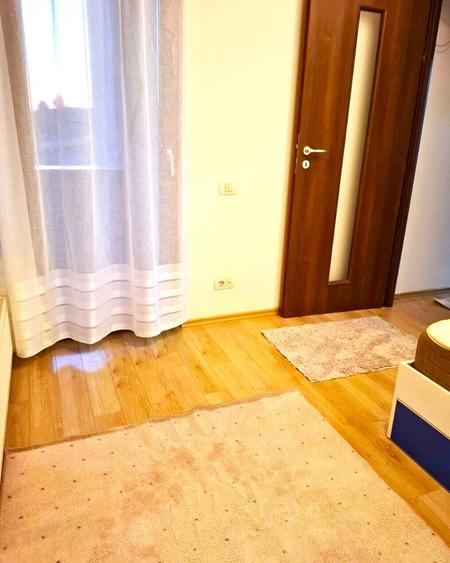 Apartament cu 3 camere decomandat, mobilat în Chitila