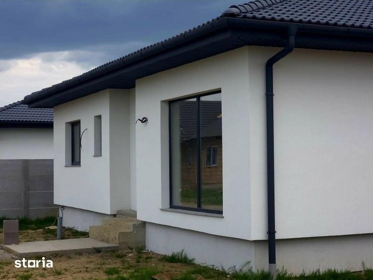 Casă cu 3 camere cu Teren 550 Mp în Lazuri