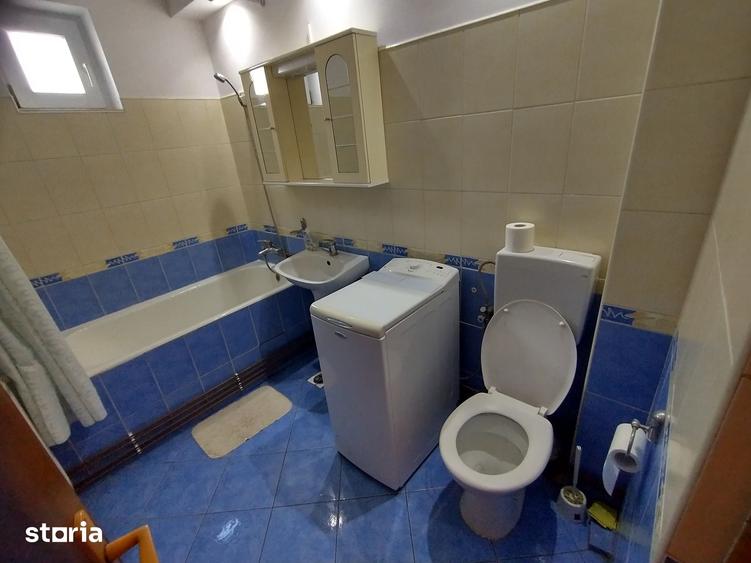 Apartament cu 2 camere în Micro 17