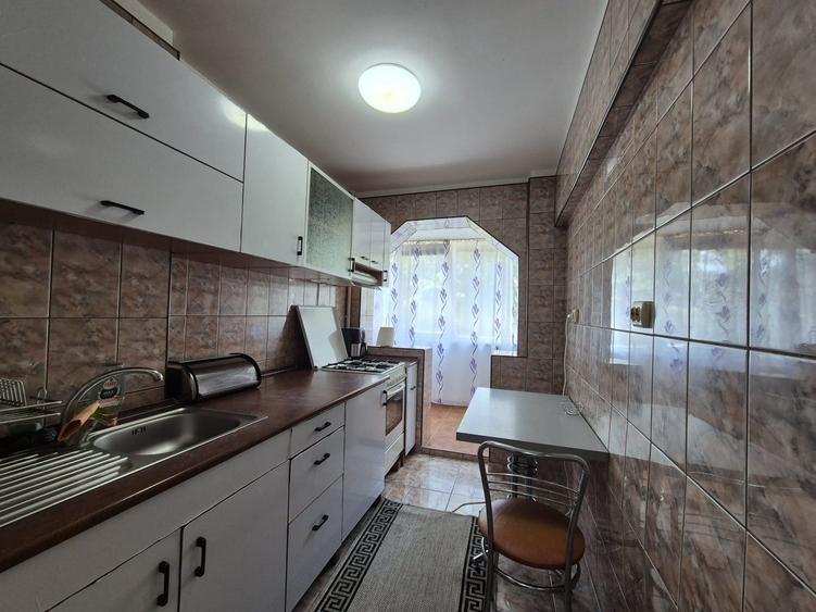 Apartament cu 2 camere semidecomandat în Câmpia Libertății