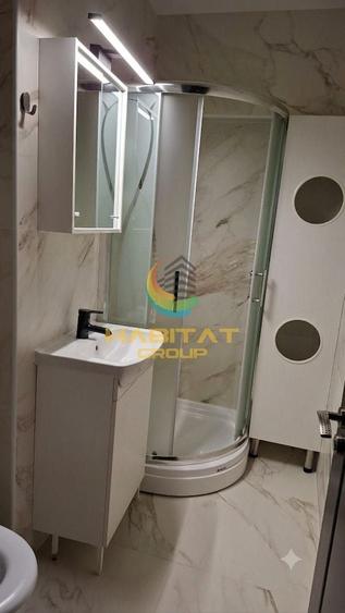 Apartament cu 4 camere decomandat în Olteniței