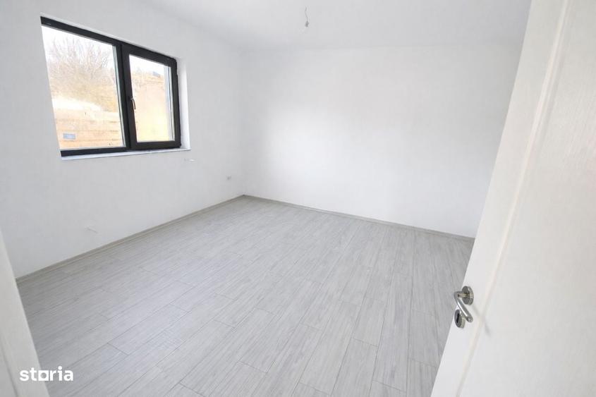Casă cu 3 camere în Central