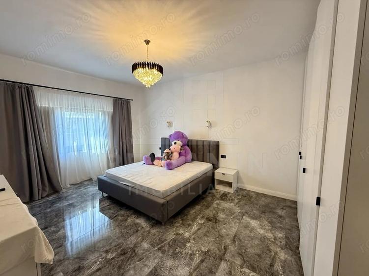 Casă cu Teren 635 Mp în Est