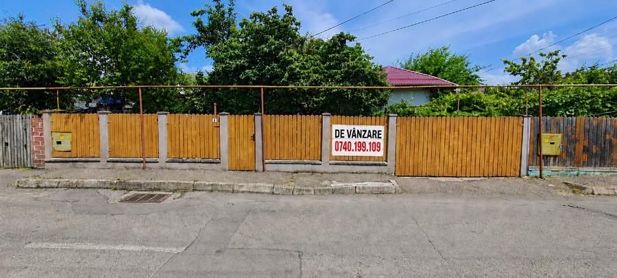 Casă individuală cu 4 camere cu Canalizare în Podul de Piatră