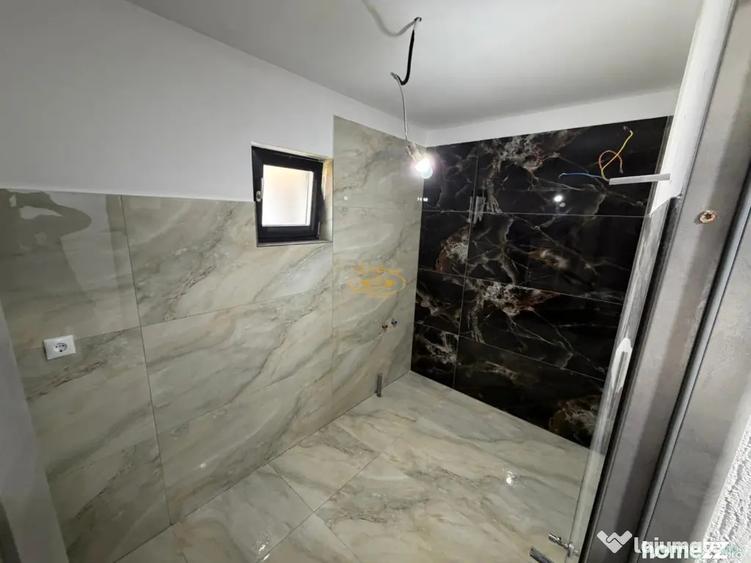 Casă cu 4 camere cu Canalizare în Lăzarea