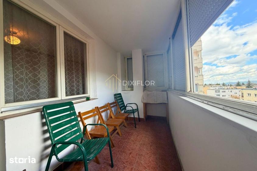 Apartament cu 3 camere decomandat în 1848