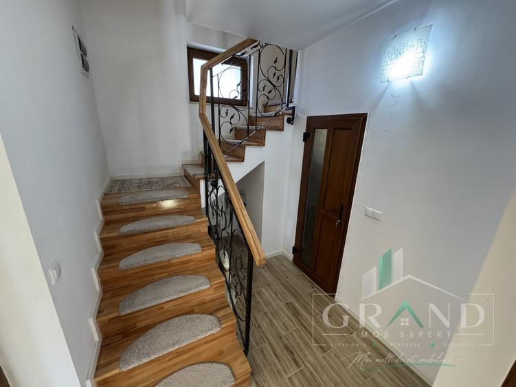 Casă individuală cu 5 camere cu Canalizare în Europa