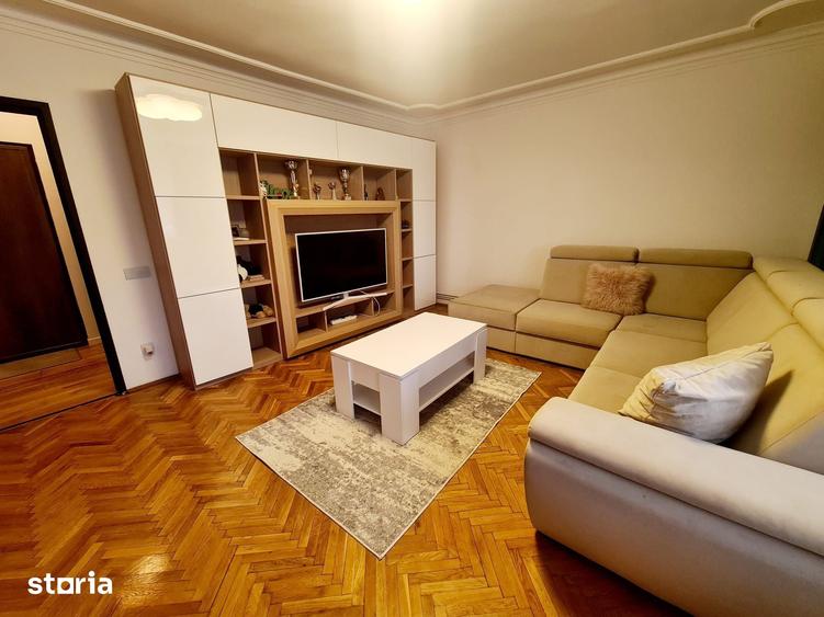 Apartament 4 camere de inchiriat - Zona Centrala - 1