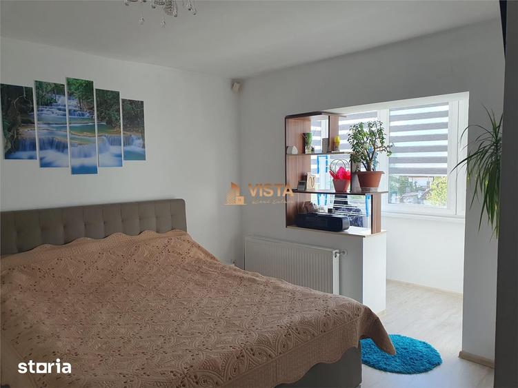 Apartament cu 4 camere decomandat, mobilat în Dârste