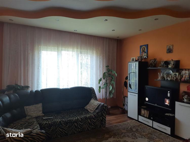 Casă cu 3 camere cu Teren 800 Mp în Central