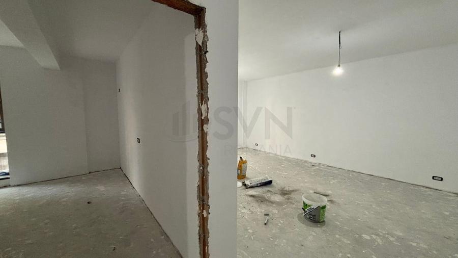 Apartament cu 4 camere decomandat în Aviației