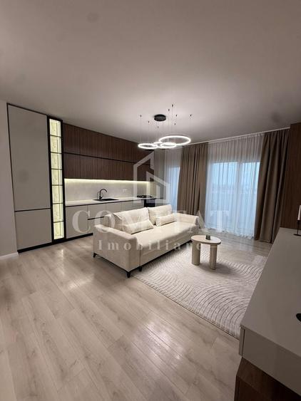 Apartament cu 2 camere semidecomandat, mobilat în Florești — fotografia 2