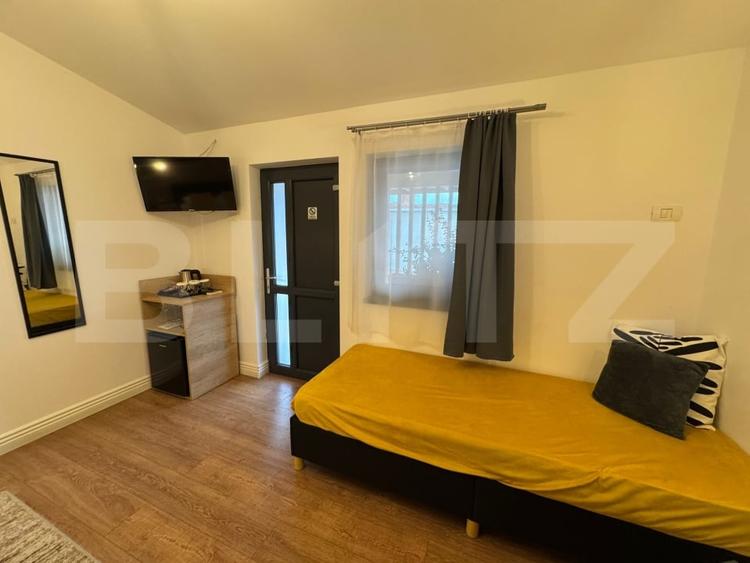 Casă individuală cu 5 camere cu Canalizare în Hunedoara