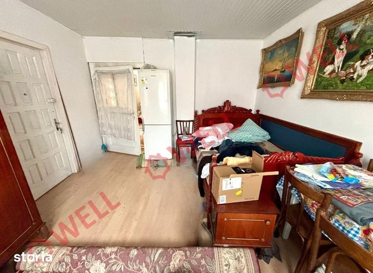 Casă cu 2 camere cu Teren 806 Mp în Vâlcele