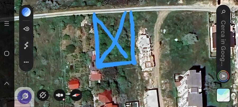 Teren de 1000 mp, în Central