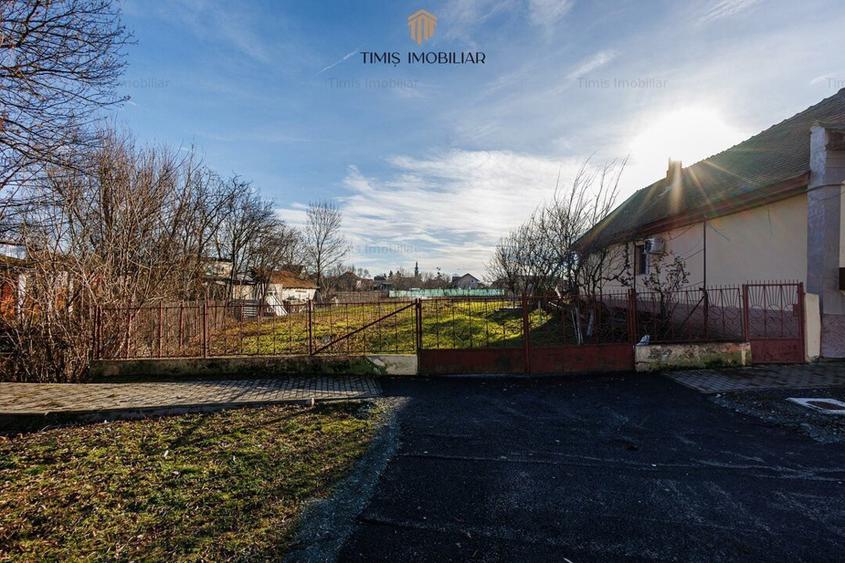 Teren de 1340 mp, în Remetea Mare