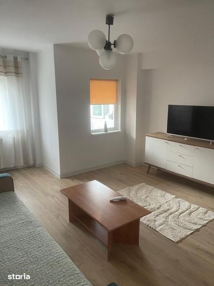 Apartament cu 3 camere decomandat în Militari