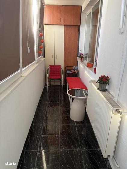 Apartament cu 2 camere în Baba Novac