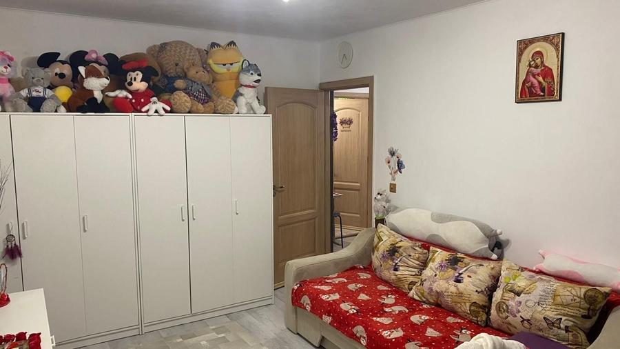 Apartament cu 2 camere decomandat, mobilat în Eroii Revoluției