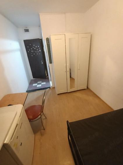 Chiar in Complexul Studen?esc,15 mp, Libera,Etajul 1,De Vazut,160 E Fix - 7