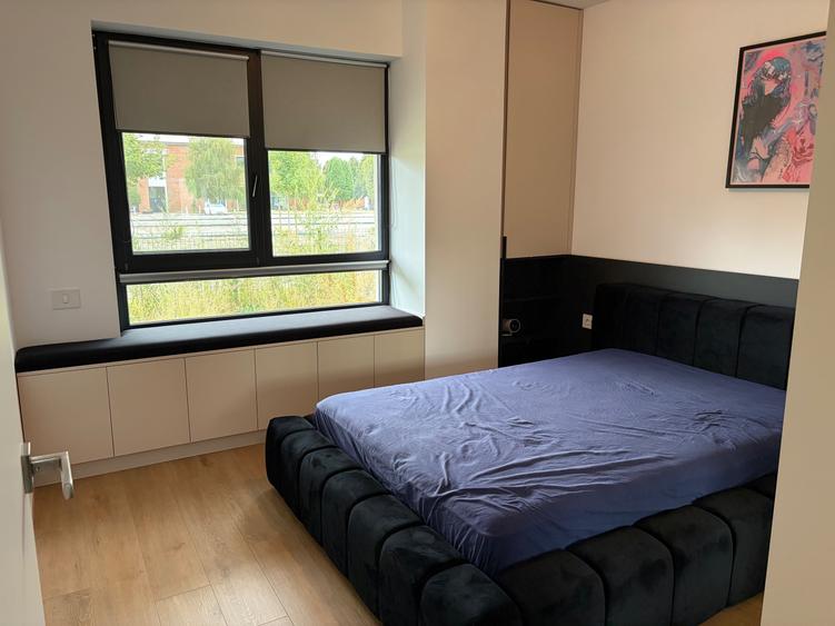 Apartament cu 2 camere decomandat în Exterior Vest