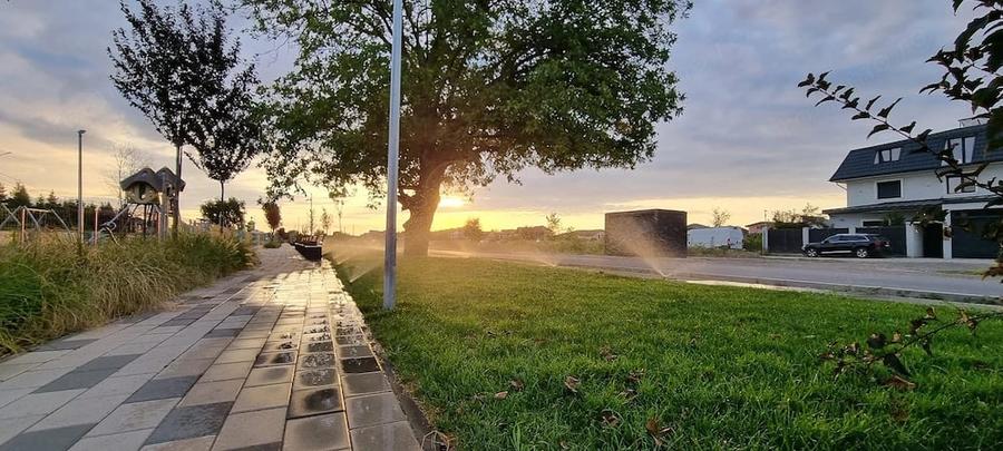 Casă cu Teren 660 Mp în Central
