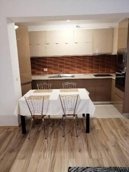 Apartament cu 3 camere în Nord-Vest