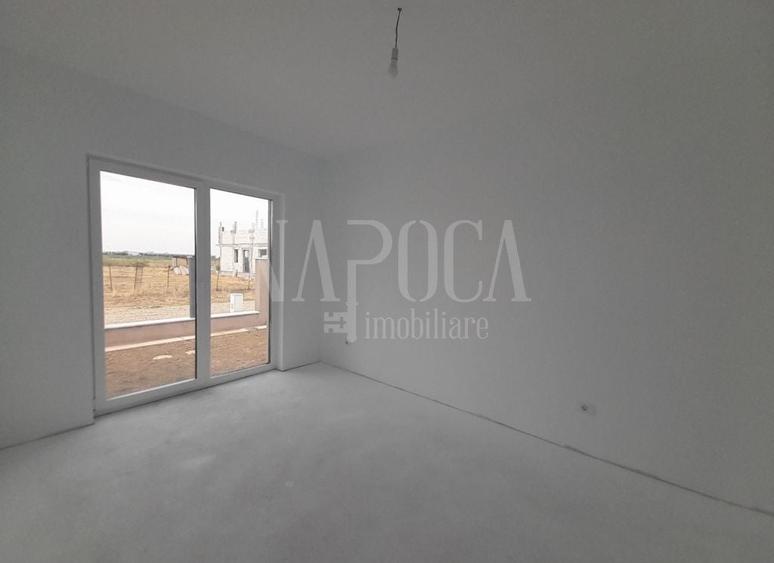Casă individuală cu 4 camere cu Canalizare în Calea Aradului