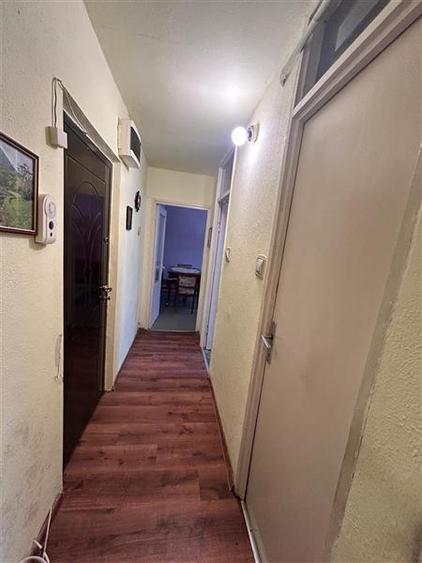 Apartament cu 2 camere decomandat în Moroasa 2