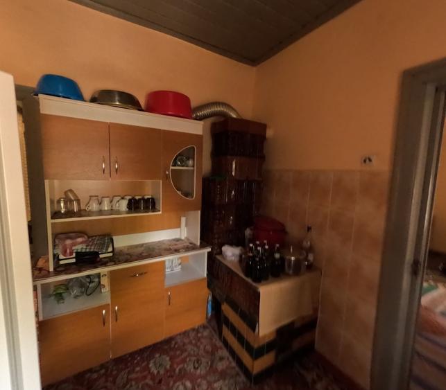 Casă cu 4 camere în Mogoșoaia