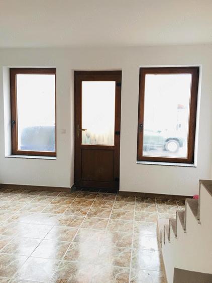 Spațiu comercial, de 75 mp, în Central