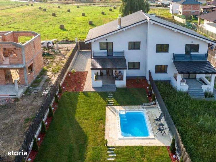 Casă cu 4 camere în Juc-Herghelie