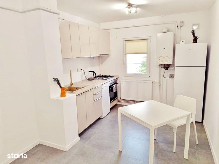 Apartament cu 2 camere decomandat, mobilat în Ultracentral