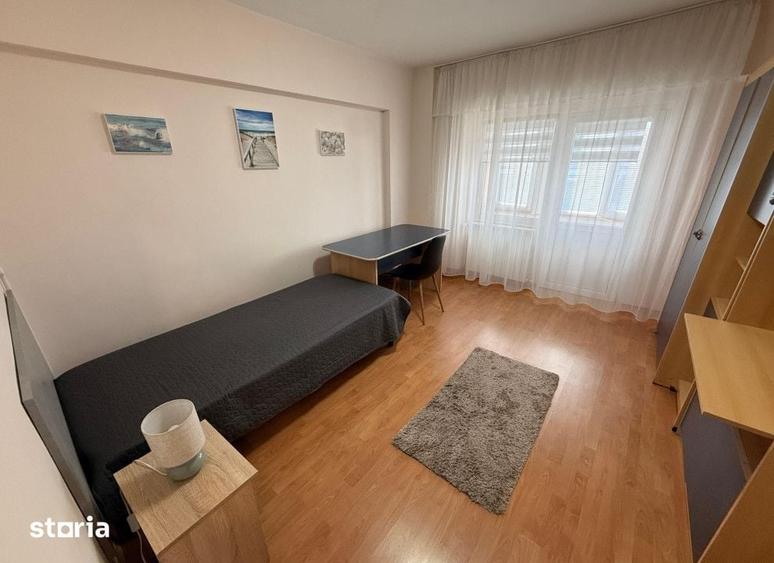Apartament cu 4 camere în Păcurari