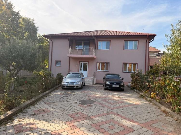 Casă cu 3 camere cu Teren 500 Mp în Băneasa
