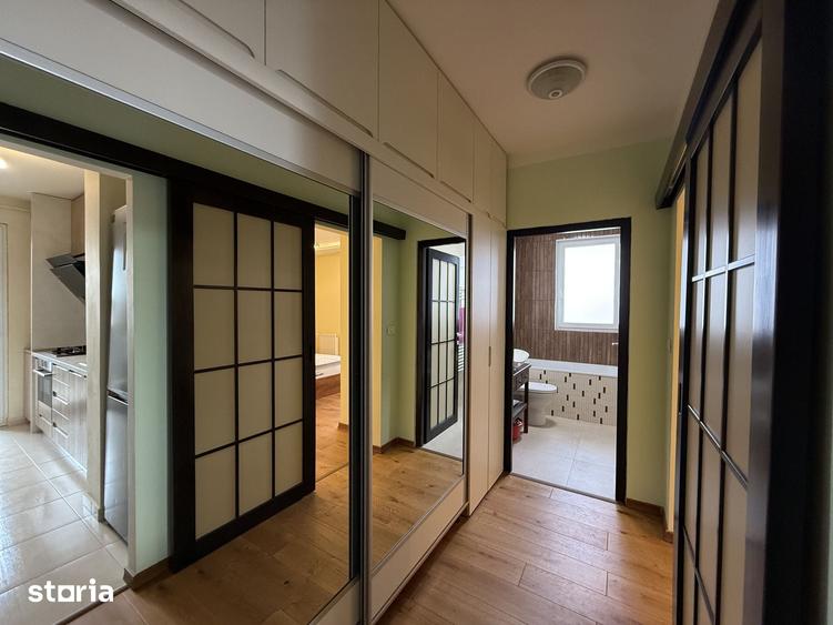 Apartament cu 4 camere în Central