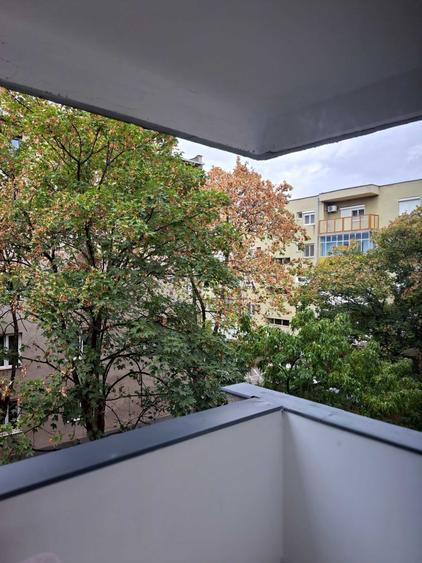 Apartament cu 2 camere semidecomandat în Cihei