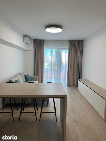 Apartament cu 2 camere decomandat, mobilat în Central